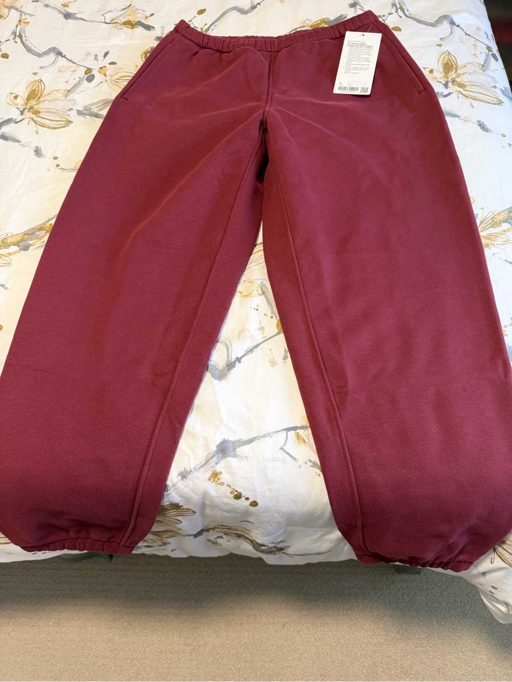 Women’s NWT Lululemon Steady State SuperLoft Jogger Size Medium